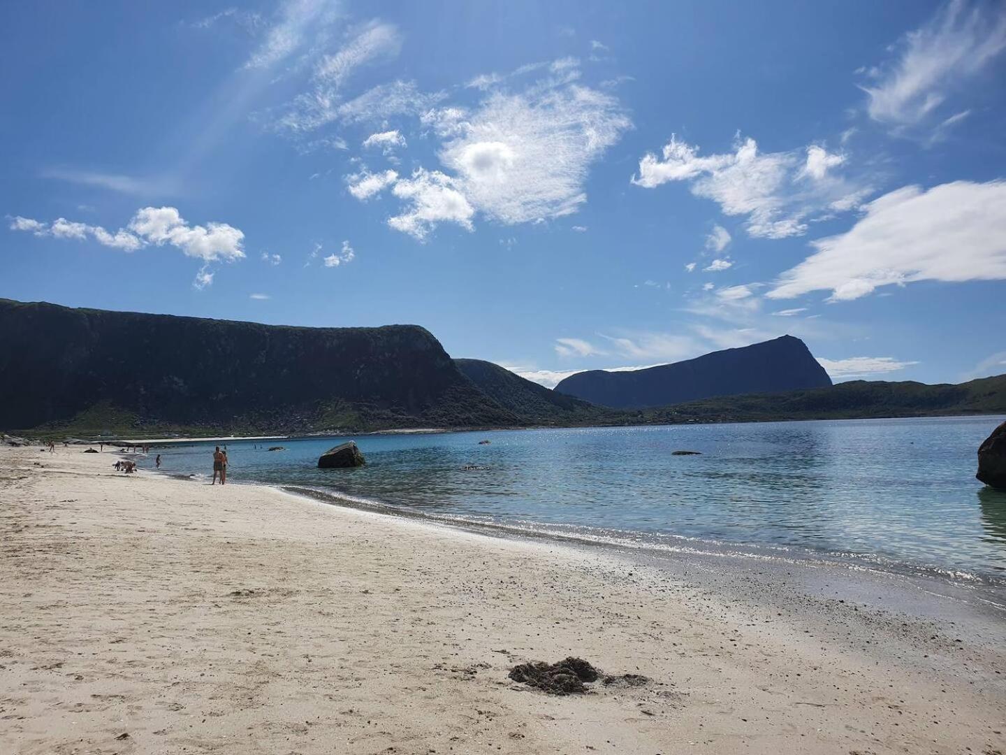 Magic Views And Walking Distance To Best Beaches Лекнес Екстериор снимка